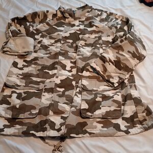 Kenzie Jeans Camo Utility Jacket. 1X NWT Green/Gray Full Zip. Chore Military